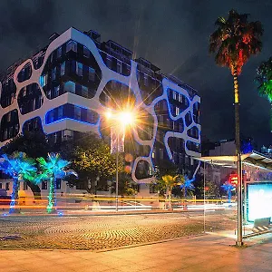 https://rustaveli-apartment.batumihotels.net