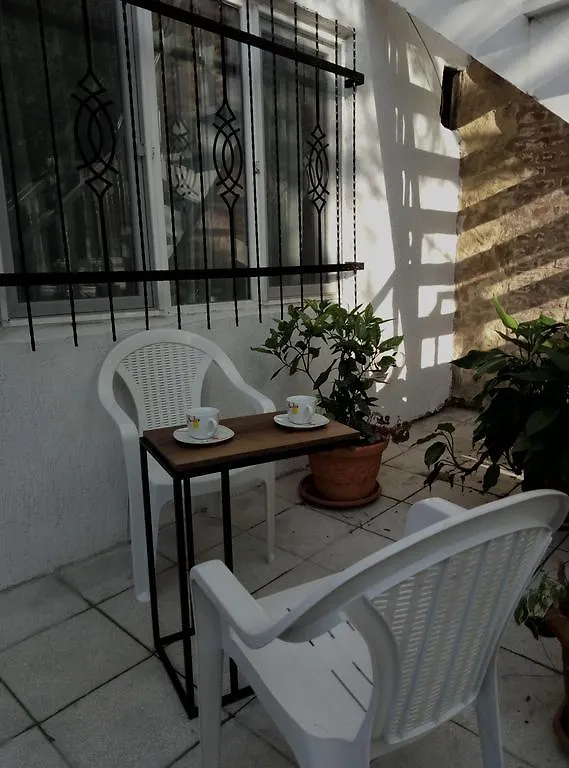 Old Tbilisi Narikala Apartment